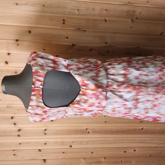 Bisou bisou surplice dress - Picture 4 of 12